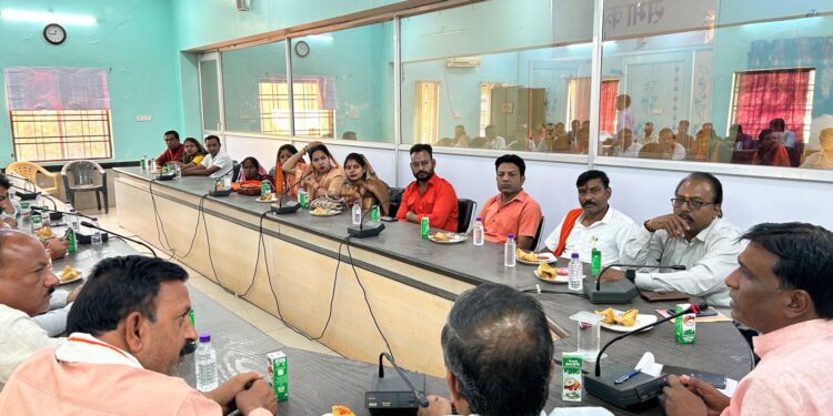 शहर विकास, जनता के संवाद से ही संभव: चंद्रप्रकाश चंद्रवंशी