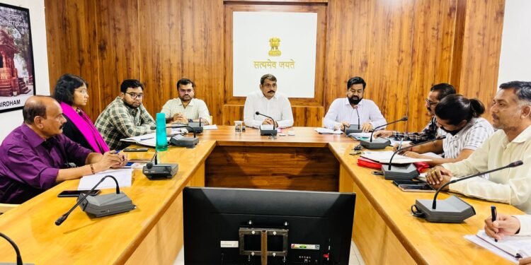 गौ माता के संरक्षण एवं संवर्धन के लिए कबीरधाम जिले में तेजी से हो रहा गौ अभ्यारण्य का निर्माण