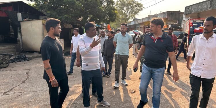 *स्वच्छ, सुंदर और विकसित कवर्धा की दिशा में प्रशासनिक पहल: नवीन बाजार होगा सुव्यवस्थित*