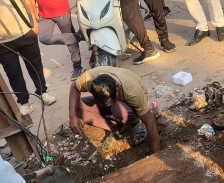 *नगर में सफाई व्यवस्था एवं अवैध अतिक्रमण हटाने नगर पालिका के मुख्य अधिकारी सीएमओ व उपाध्यक्ष जयप्रकाश मिश्रा ने शहर वासियों से अपील किया*