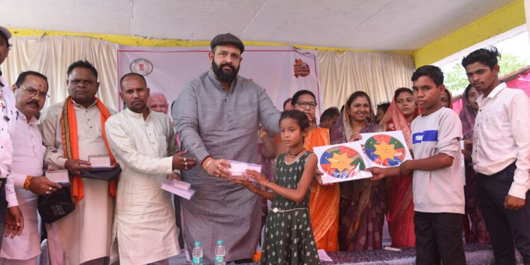 *अमने शिविर में निराकरण की दी गई जानकारी, 3060 आवेदनों का हुआ समाधान*