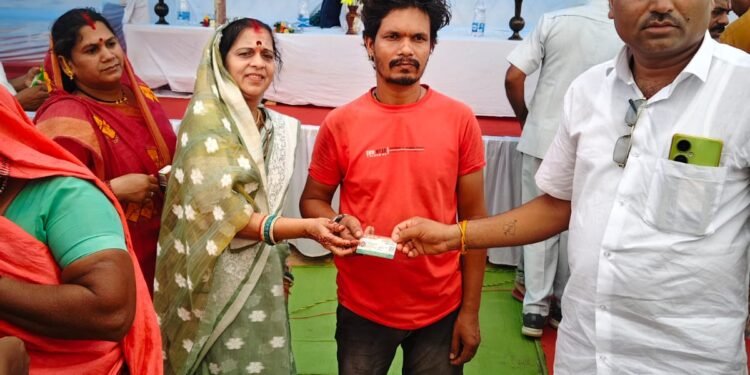 *नगर में सुशासन तिहार अंतर्गत समाधान शिविर का आयोजन*