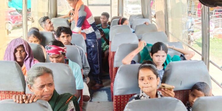 *अबूझमाड़ के कुतुल तक पहुँची बस सेवा*