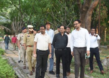 *एसीएस श्री मनोज पिंगुआ ने किया शहर का दौरा*