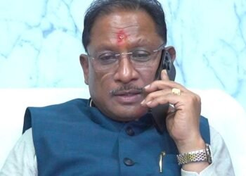 *जब उम्मीद की डोर थमने लगी… मुख्यमंत्री बने संबल: मुख्यमंत्री की मदद बनी शालू के सपनों की सीढ़ी*  *“बेटी, तुम आगे बढ़ो… हम सब तुम्हारे साथ हैं” – मुख्यमंत्री विष्णुदेव साय*