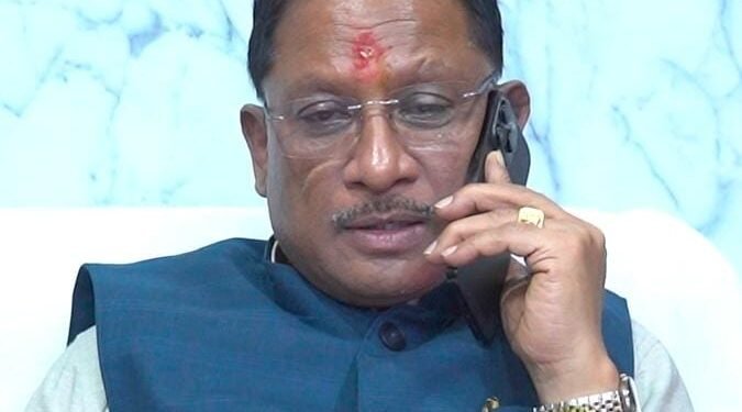 *जब उम्मीद की डोर थमने लगी… मुख्यमंत्री बने संबल: मुख्यमंत्री की मदद बनी शालू के सपनों की सीढ़ी* *“बेटी, तुम आगे बढ़ो… हम सब तुम्हारे साथ हैं” – मुख्यमंत्री विष्णुदेव साय*