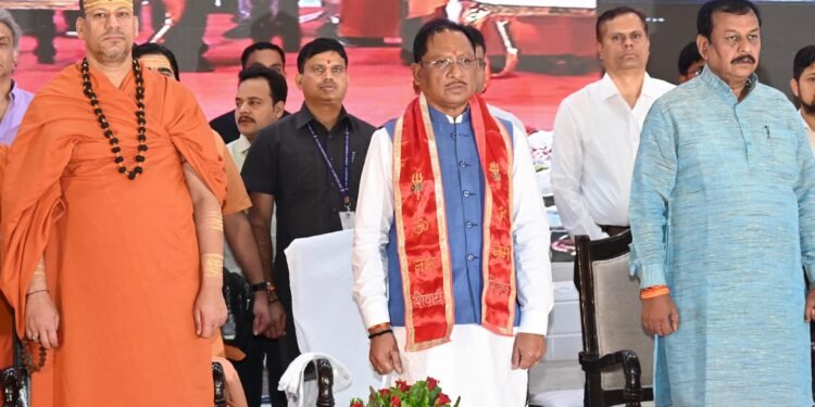 *तेंदूपत्ता संग्राहकों के सम्मान में ‘चरण पादुका योजना’ का पुनः शुभारंभ – मुख्यमंत्री श्री साय*