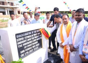 *छत्तीसगढ़ में बौद्ध परंपरा की जड़ें अत्यंत गहरी : मुख्यमंत्री साय* *बुद्ध प्रतिमा की स्थापना से मैनपाट बनेगा शांति और समावेशी संस्कृति की नई पहचान : मुख्यमंत्री*