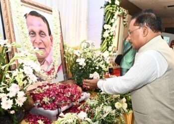 *सभी को हँसाने वाला कवि हमें रुलाकर चला गया – मुख्यमंत्री साय*