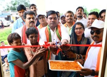 उप मुख्यमंत्री विजय शर्मा ने घुघरीकला में पटेल समाज सामुदायिक भवन का किया लोकार्पण