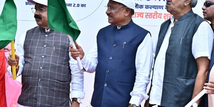 *मुख्यमंत्री विष्णुदेव साय ने प्रधानमंत्री नरेंद्र मोदी के जन्मदिवस पर ‘स्वच्छता ही सेवा पखवाड़ा 2025’ का किया शुभारंभ*