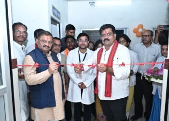 बोड़ला में स्वास्थ्य सुविधा का हुआ विस्तार उपमुख्यमंत्री विजय शर्मा ने आधुनिक सोनोग्राफी मशीन का किया शुभारंभ  बेहतर स्वास्थ्य सुविधाएँ सरकार की पहली प्राथमिकता-उपमुख्यमंत्री विजय शर्मा