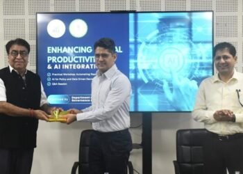 *ट्रिपल-आईटी नवा रायपुर में डिजिटल उत्पादकता संवर्धन एवं एआई एकीकरण विषय पर प्रशिक्षण*  *प्रशासनिक कामकाज की गति बढ़ाने और पारदर्शिता के लिए आईटी एवं एआई आवश्यक*