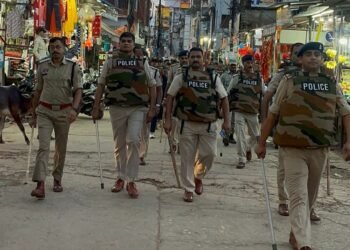 *खप्पर यात्रा के दौरान शांति और कानून व्यवस्था सुनिश्चित करने के लिए पुलिस द्वारा शाम 5 बजे फ्लैग मार्च निकाला जाएगा। मार्च का उद्देश्य नागरिकों और श्रद्धालुओं को सुरक्षा का भरोसा दिलाना तथा समाज-विरोधी तत्वों को स्पष्ट चेतावनी*