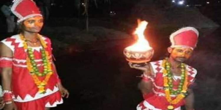 *कवर्धा महाअष्टमी पर देवी मंदिर से निकलेगा खप्पर,150 साल से भी पुरानी है ये धार्मिक परंपरा*