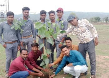 *आईटीआई पंडरिया में युवाओं का उत्साह, कौशल विकास से लेकर स्वच्छता सेवा तक विविध कार्यक्रमों का सफल आयोजन*