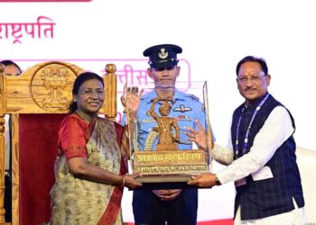 *आदिवासी परिवारों को शिक्षा,आजीविका, स्वास्थ्य और विकास के मिल रहे नए अवसर : राष्ट्रपति  द्रौपदी मुर्मु*