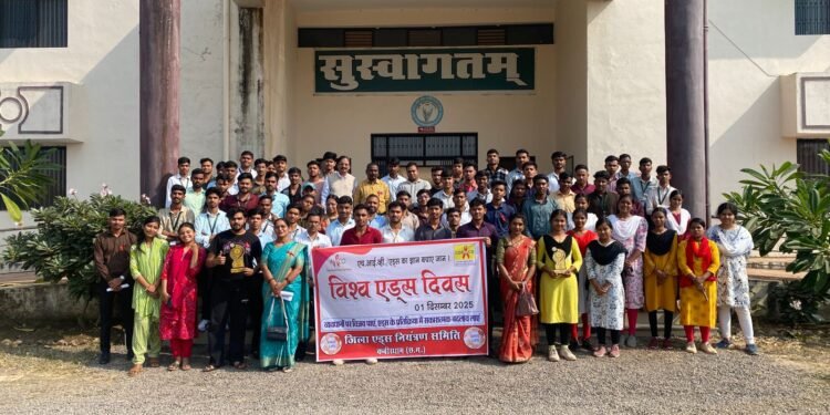 *कबीरधाम जिले में राज्य छात्रवृत्ति भुगतान के लिए विद्यार्थियों के आधार-सीडेड बैंक खाते अनिवार्य*