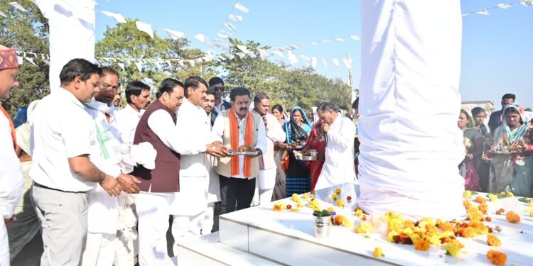 *संत गुरू घासीदास बाबा के संदेश से समाज को मिली एकता और मानवता की प्रेरणा– उप मुख्यमंत्री विजय शर्मा*