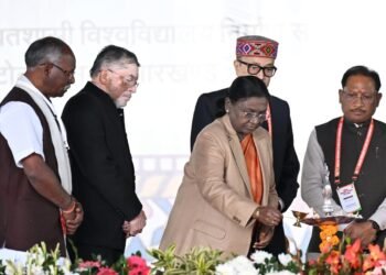 *राष्ट्रपति द्रौपदी मुर्मू ने ‘जशक्राफ्ट’ एवं जशपुर की जनजातीय मातृशक्ति के कौशल की सराहना की*
