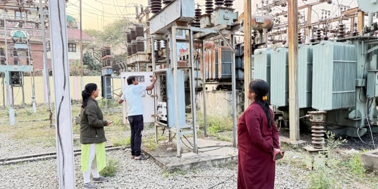 बिलासपुर क्षेत्र के विद्युत विकास में महिला कर्मियों की अहम भूमिका