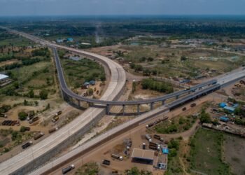 *बदला सफर का मतलब, मजबूत हुई अर्थव्यवस्था*