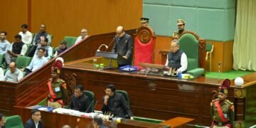 *मुख्यमंत्री से राज्य प्रशासनिक सेवा से भारतीय प्रशासनिक सेवा में नियुक्त हुए अधिकारियों ने की सौजन्य भेंट*