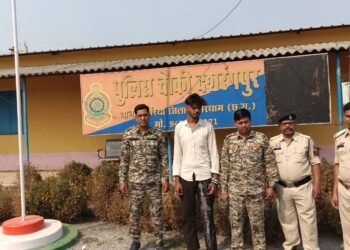 *कबीरधाम पुलिस की सतर्क कार्यवाही, अवैध गांजा के साथ आरोपी गिरफ्तार, मादक पदार्थ, नगदी एवं मोबाइल जप्त*