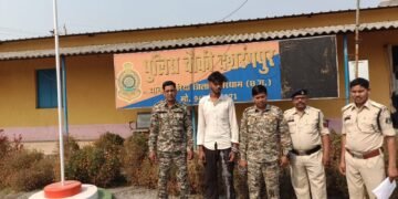 *कबीरधाम पुलिस की सतर्क कार्यवाही, अवैध गांजा के साथ आरोपी गिरफ्तार, मादक पदार्थ, नगदी एवं मोबाइल जप्त*