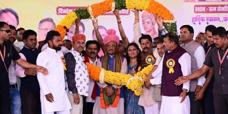 *संत महात्माओं की पुण्य धरा और प्रभु श्रीराम के ननिहाल को विकसित और समृद्ध बनाने संकल्पित है हमारी सरकार: मुख्यमंत्री विष्णु देव साय