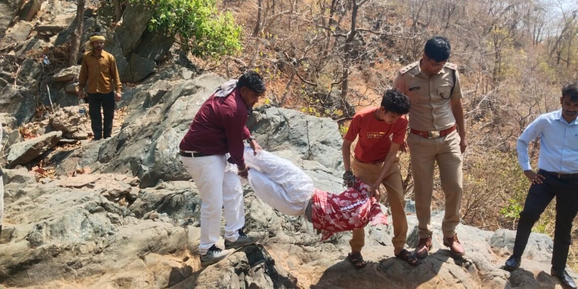 *अंधे कत्ल का सनसनीखेज खुलासा, 2 दिनों में मृतिका की पहचान, 5 दिन के अंदर एक आरोपी पुणे से गिरफ्तार*