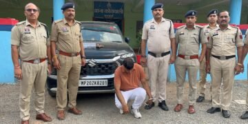 *लाइसेंसी पिस्टल दिखाकर धमकी देकर अवैध वसूली करने वाले आरोपी को कबीरधाम पुलिस ने किया गिरफ्तार*