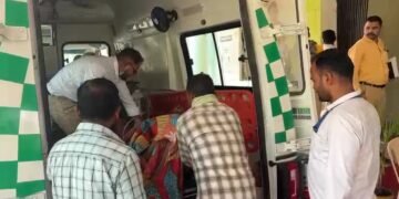 *कैंसर पीड़ित महिला को जिला अस्पताल में कराया गया भर्ती, कलेक्टर ने बेहतर उपचार के दिए निर्देश*  *मरीज को बेहतर उपचार के लिए रायपुर में करवाया जायेगा एडमिट*