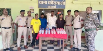 *अवैध शराब बिक्री एवं सार्वजनिक स्थान पर शराब सेवन के विरुद्ध कबीरधाम पुलिस की लगातार कार्यवाही जारी।*